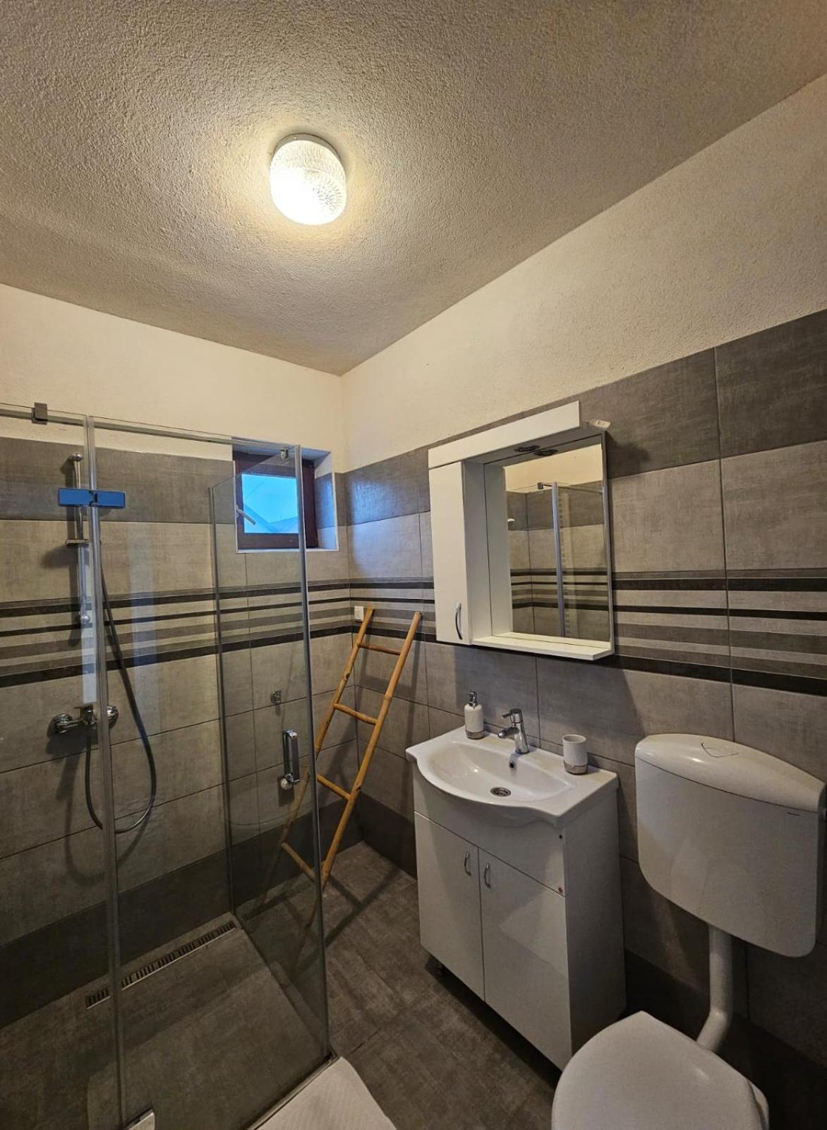 Studio Apartman Dora Илок Екстериор снимка